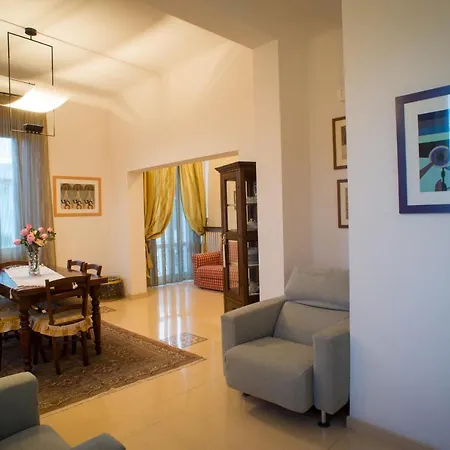 Apartment Palazzo Mestichelli Boutique Palace Monteprandone